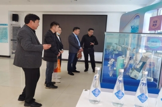 m88官网集团组织拜访青岛海洋生物医药研究院并洽谈合作