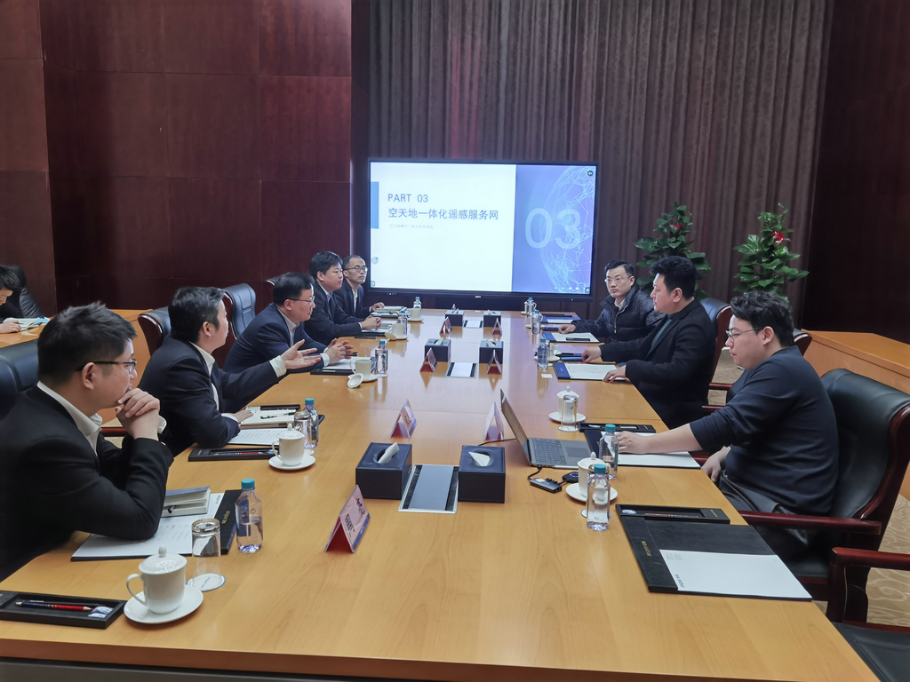 m88官网集团总裁林成彬拜访浪潮集团